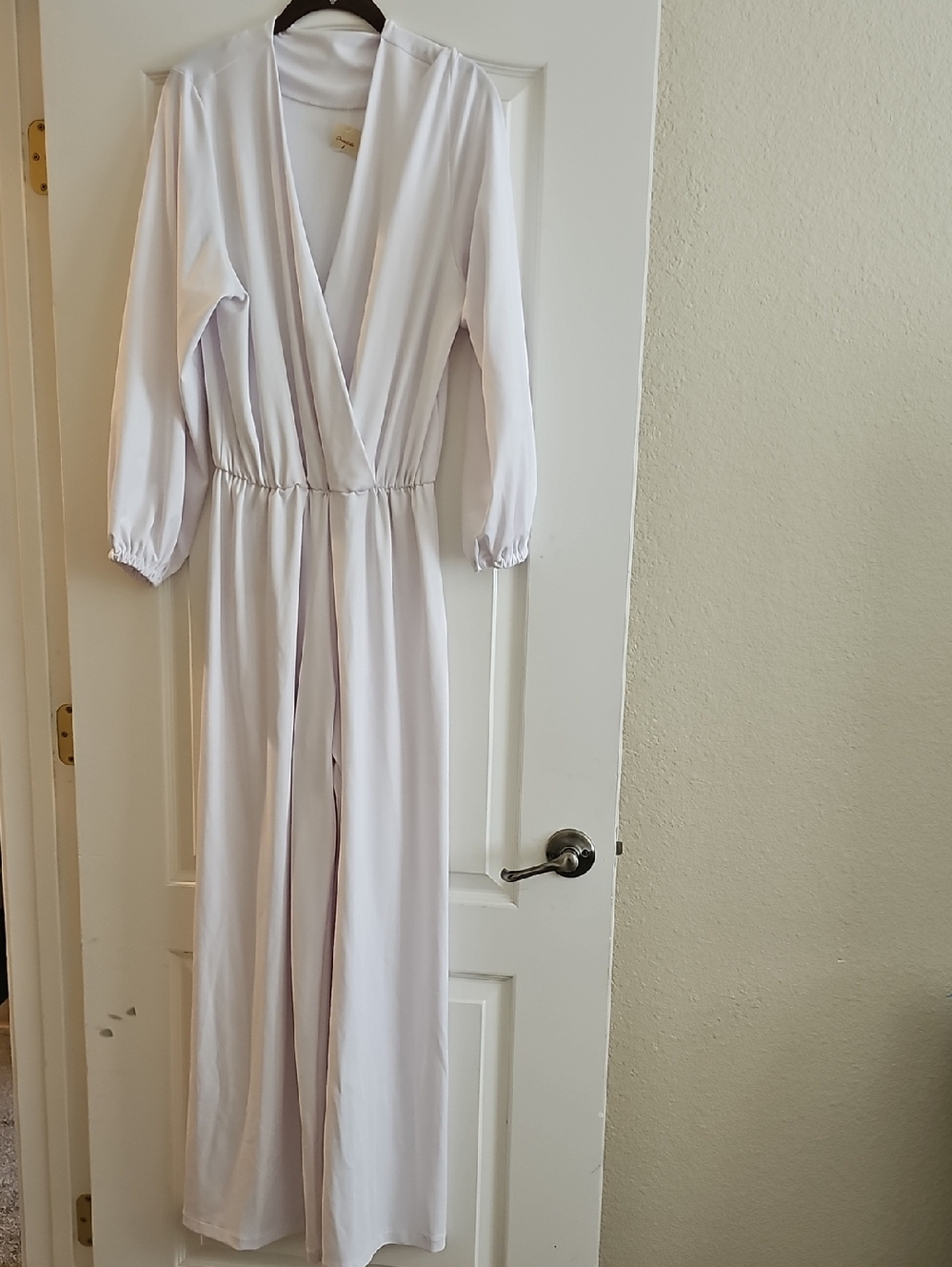 White Long Sleeve V-Neck Jumpsuit